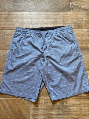 Hang Ten Size XL Light Blue Striped Drawstring Shorts
